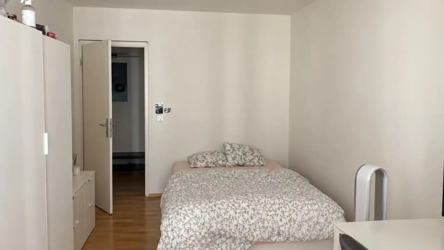 Apartment for rent - Rue Abraham- Gevray 5, 1201 Genève - Photo 2