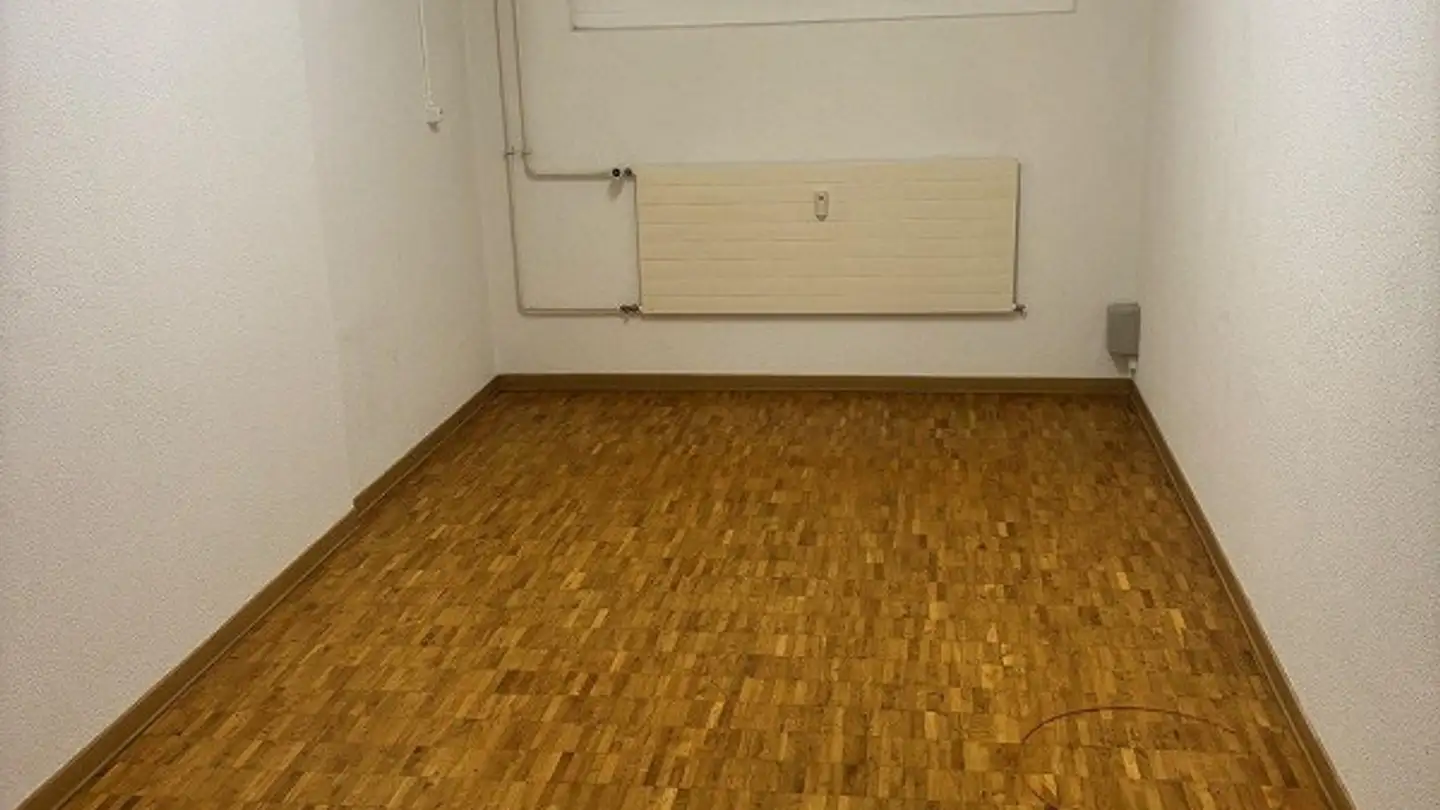 Workshop for rent - Engenbüelstrasse 11, 8304 Wallisellen