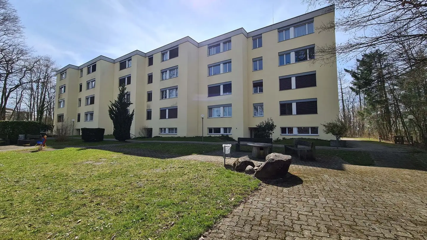 Apartment for rent - Adlibogenstrasse 17, 8155 Niederhasli