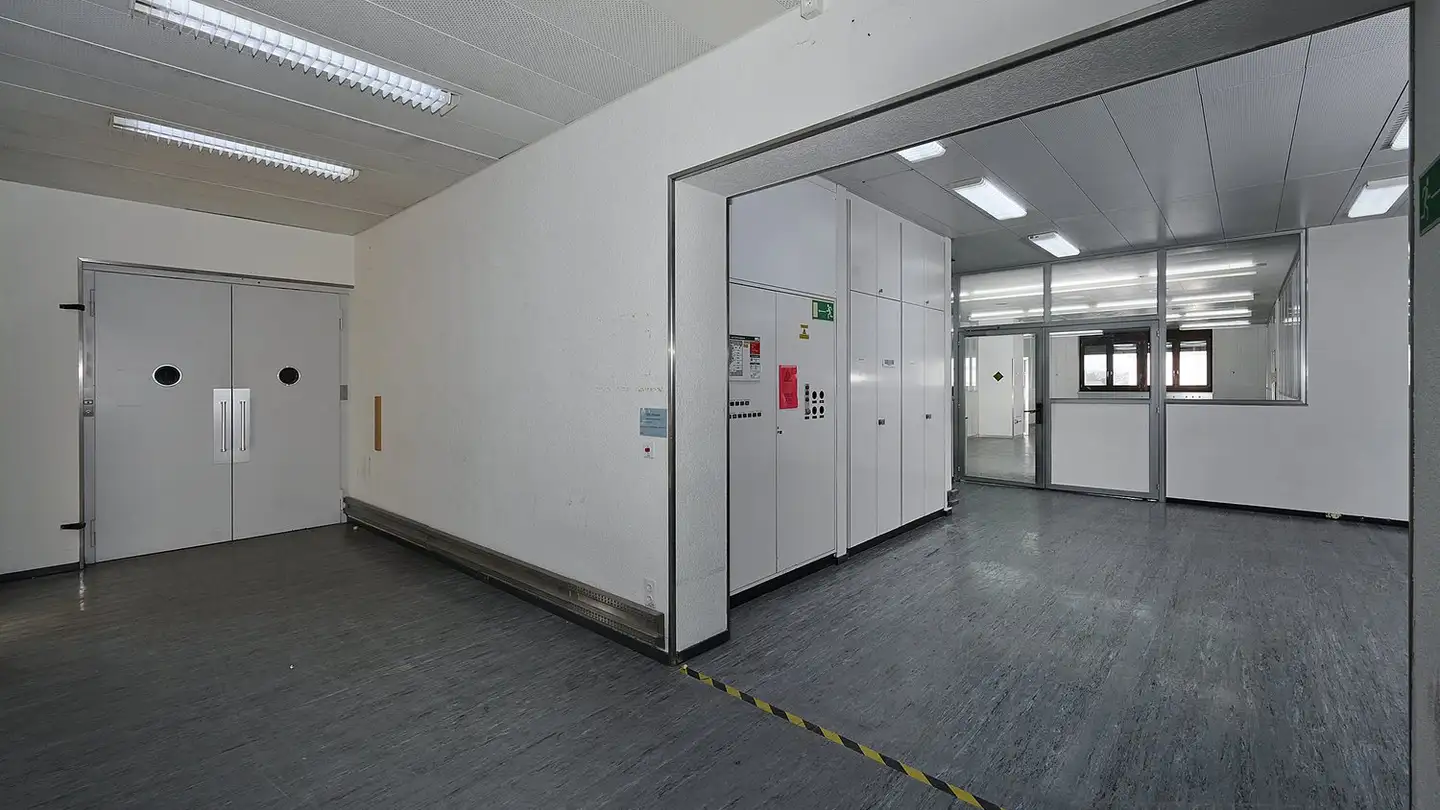 Workshop for rent - Rührbergstrasse 21, 4127 Birsfelden - Photo 3