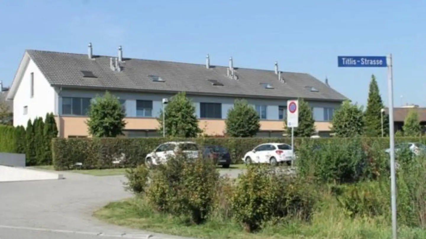 Parcheggio esterno in affitto - Sustenweg 1, 6020 Emmenbrücke - Foto 3