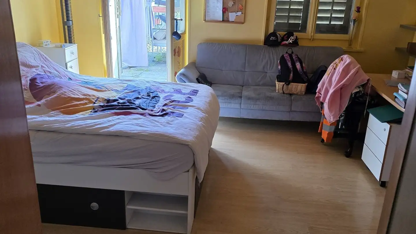 Single room for rent - 4852 Rothrist