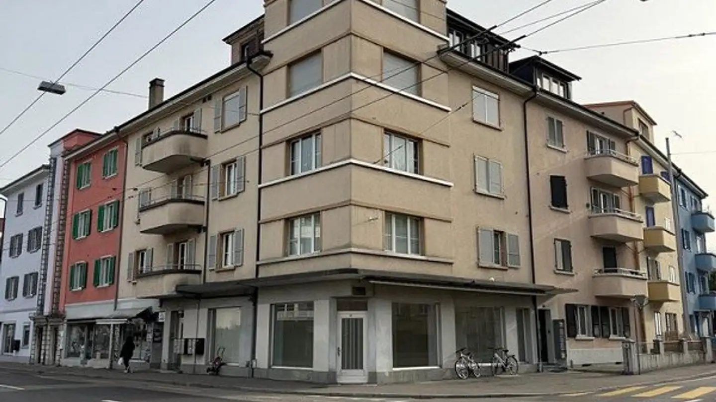 Bürofläche mieten - Rue De Madretsch / Madretschstrasse 42, 2503 Biel/Bienne