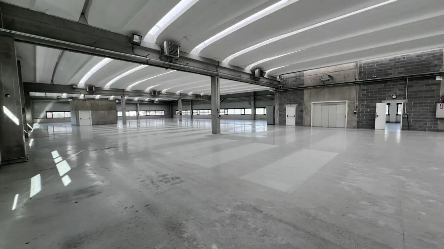 Fabbrica in affitto - 6594 Contone - Photo 2