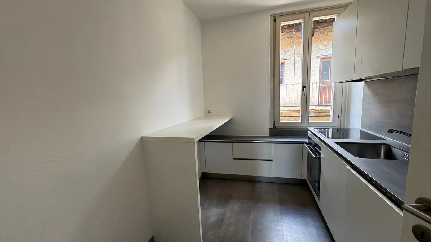 Attic flat for rent - Vicolo Pessina 10, 6988 Ponte Tresa - Photo 2