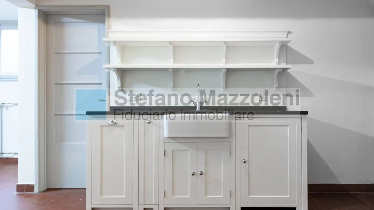 Office space for rent - Via Cassarinetta 28, 6900 Lugano