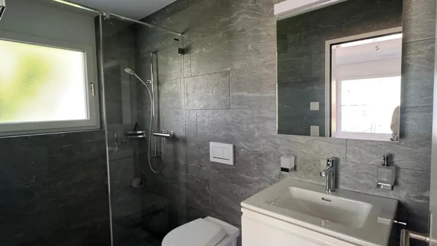 Appartement à louer - 7415 Pratval - Photo 3