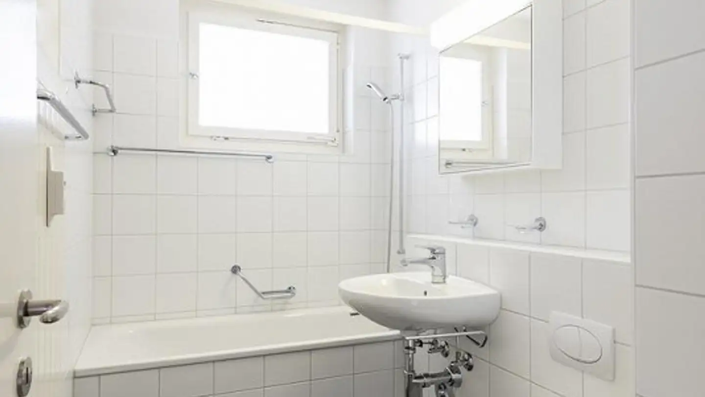 Apartment for rent - Bahnhofstrasse 6, 3700 Spiez - Photo 3