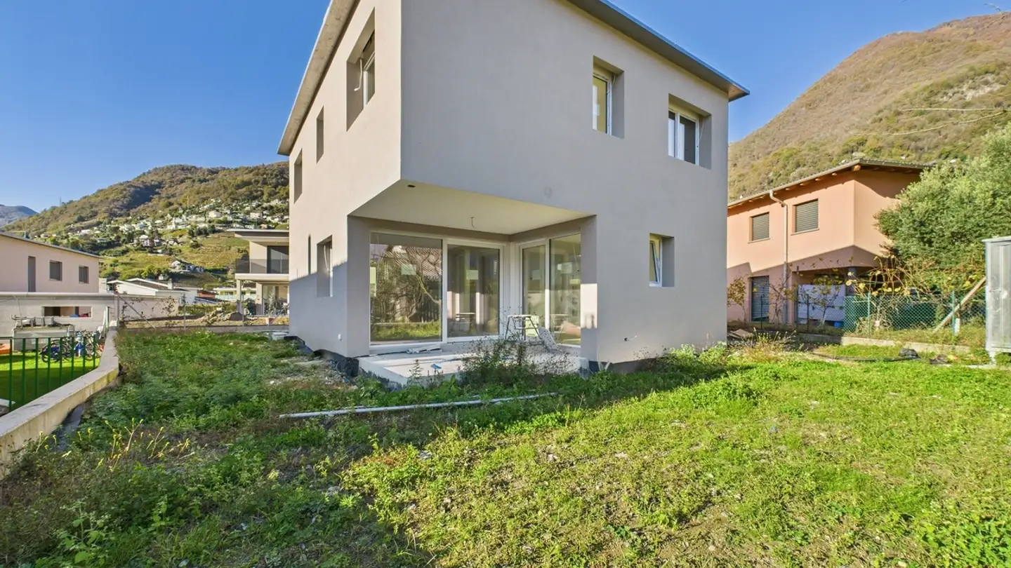 Casa singola in vendita - 6516 Cugnasco