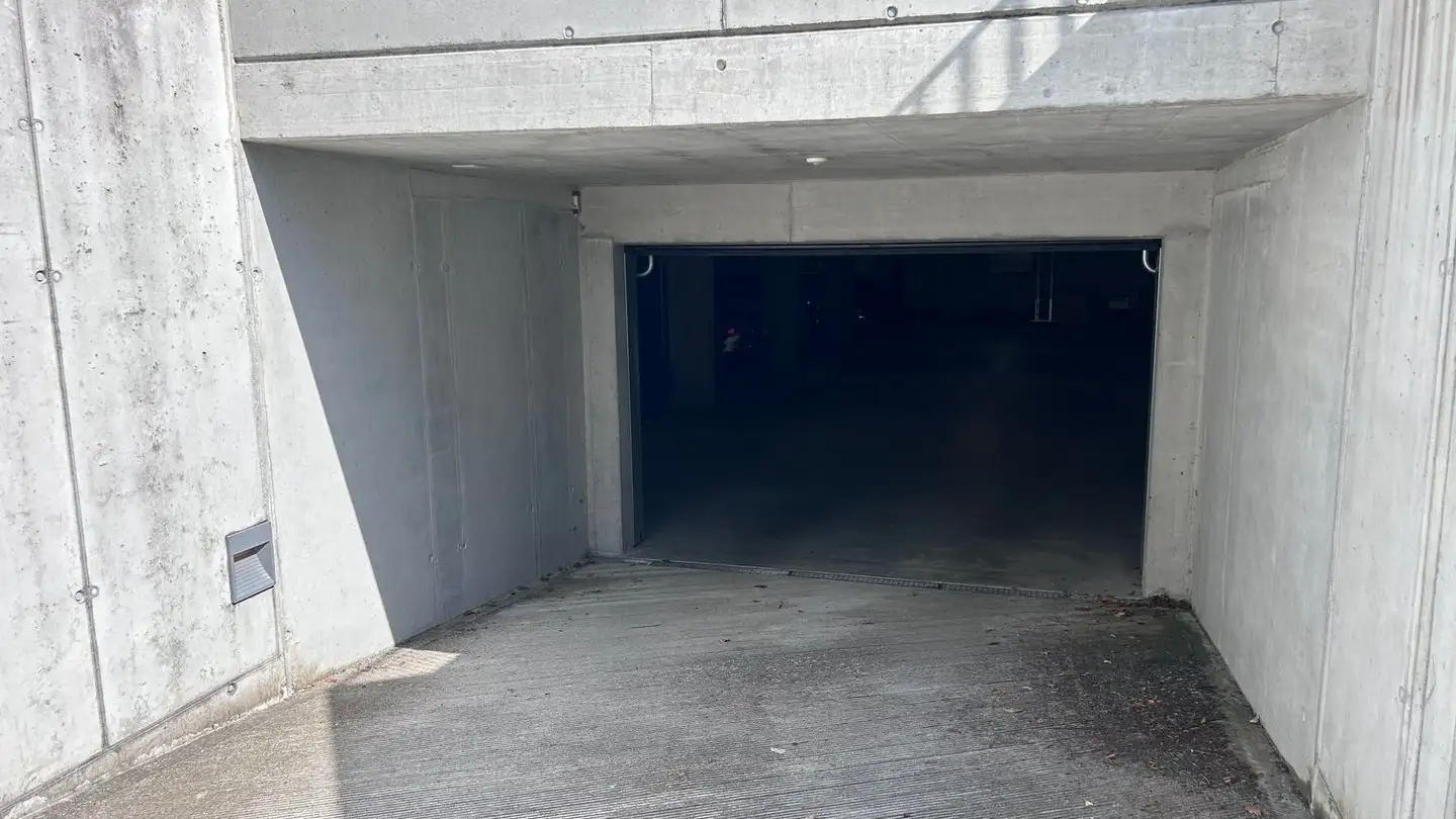 Parcheggio sotterraneo in affitto - St. Niklausstrasse 66, 4500 Solothurn - Photo 2