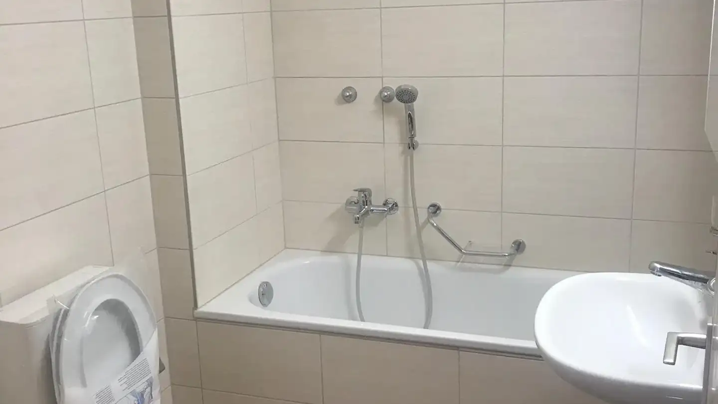 Apartment for rent - Via Guglielmo Canevascini 12, 6900 Lugano - Photo 3