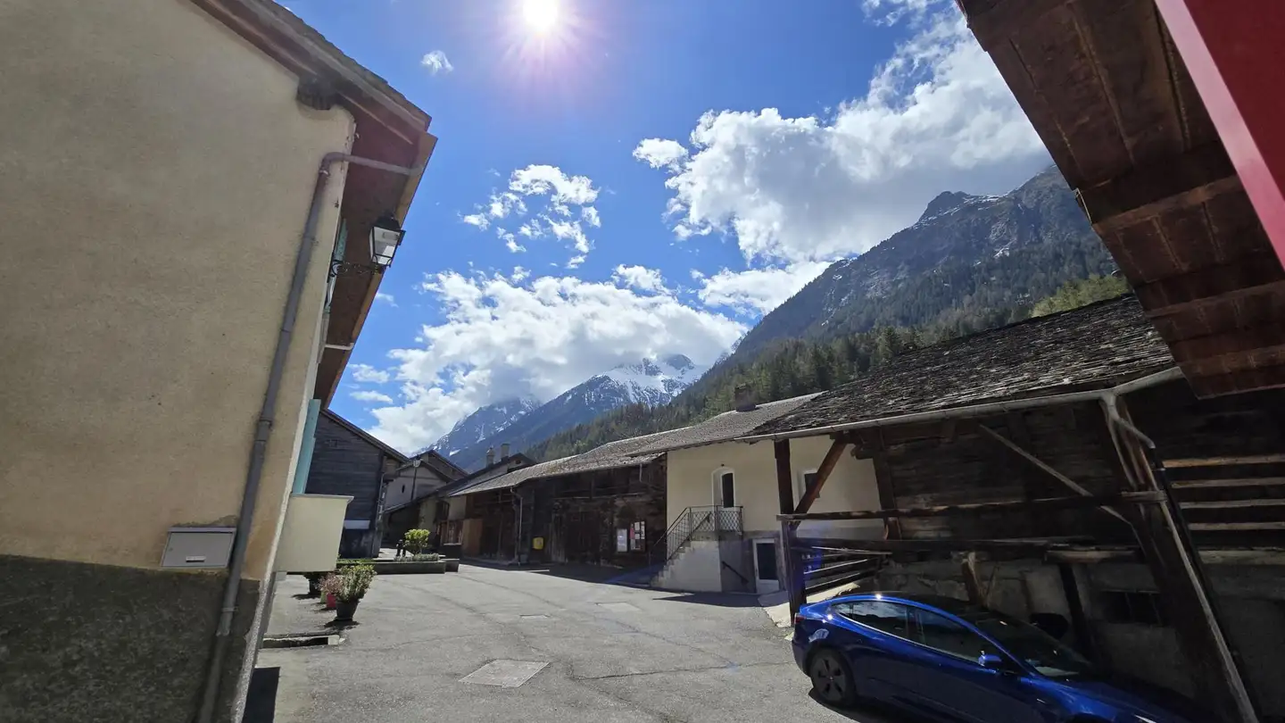 Single house for sale - Les Arlaches, 1943 Praz-de-Fort - Photo 3