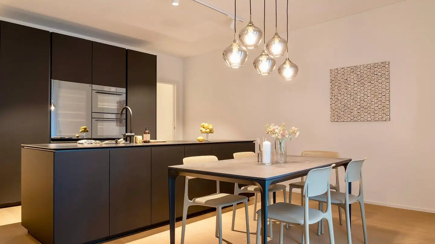 Appartement à louer - Riva Paradiso 18, 6900 Paradiso