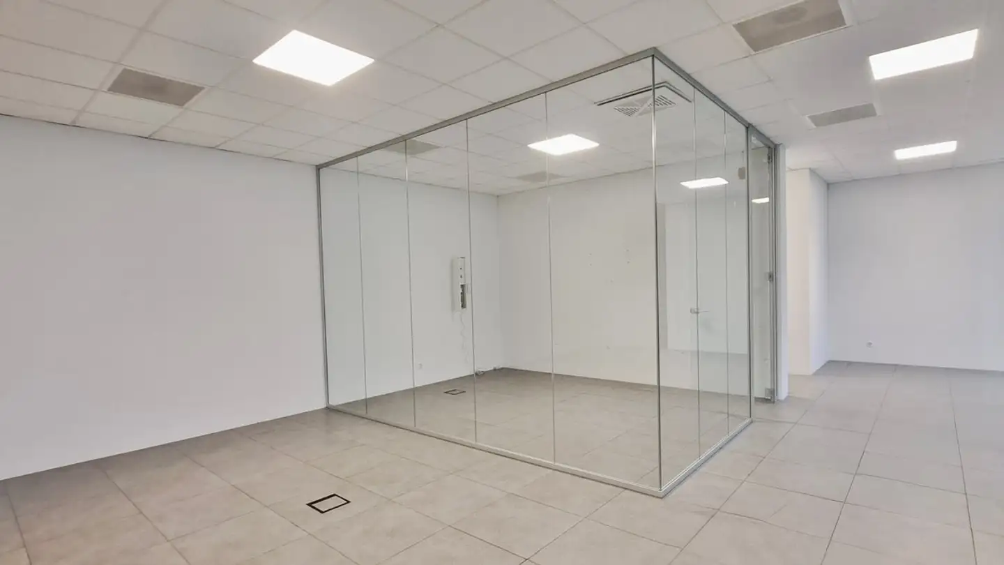 Kaufhaus mieten - 6807 Taverne - Foto 4