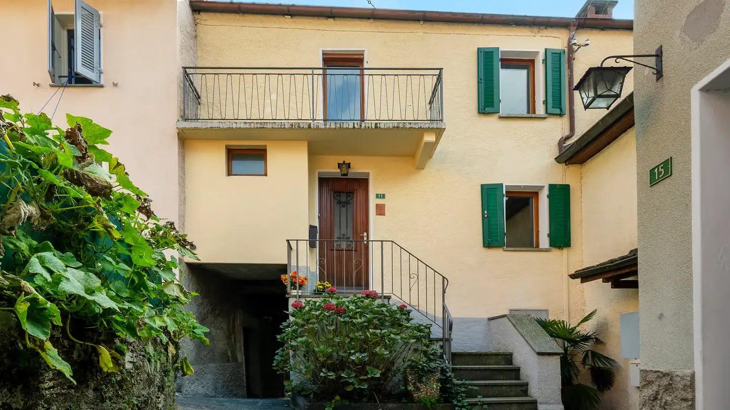 Einfamilienhaus kaufen - Via Dei Forni 11, 6809 Medeglia