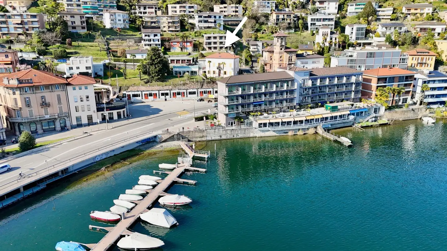 Villa for sale - Via San Bernardino, 6988 Ponte Tresa