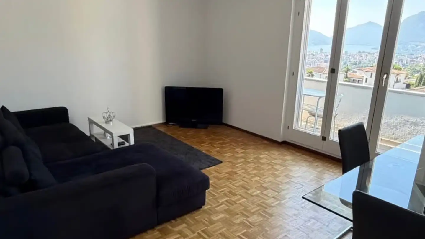 Appartement à louer - Via San Bernardo 17, 6952 Canobbio