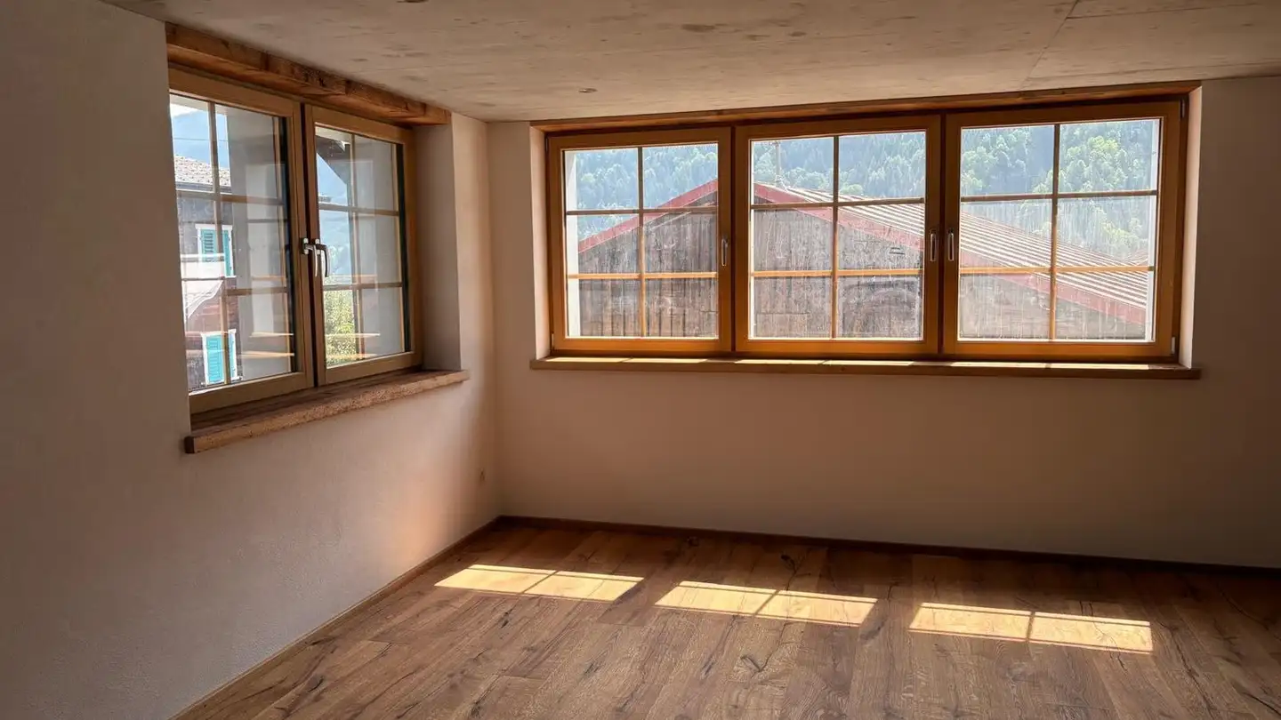 Wohnung mieten - Via Tgermanal 3, 7166 Trun - Foto 3