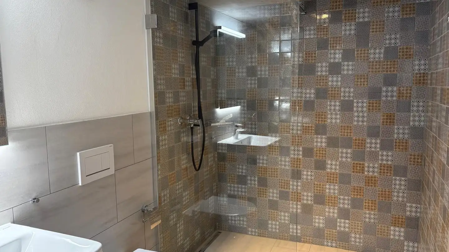 Wohnung mieten - Via Tgermanal 3, 7166 Trun - Foto 4
