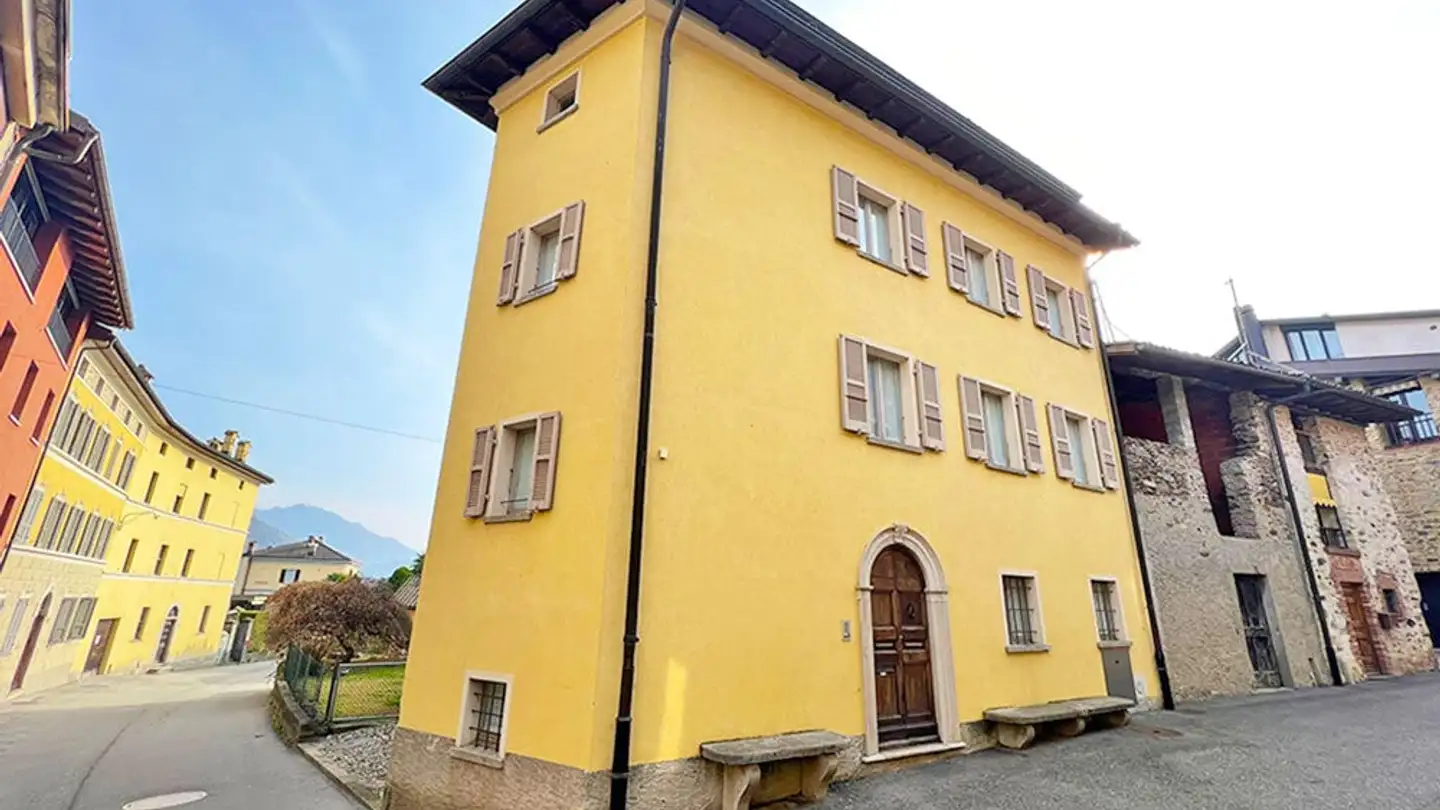 Maison individuelle à vendre - 6982 Agno