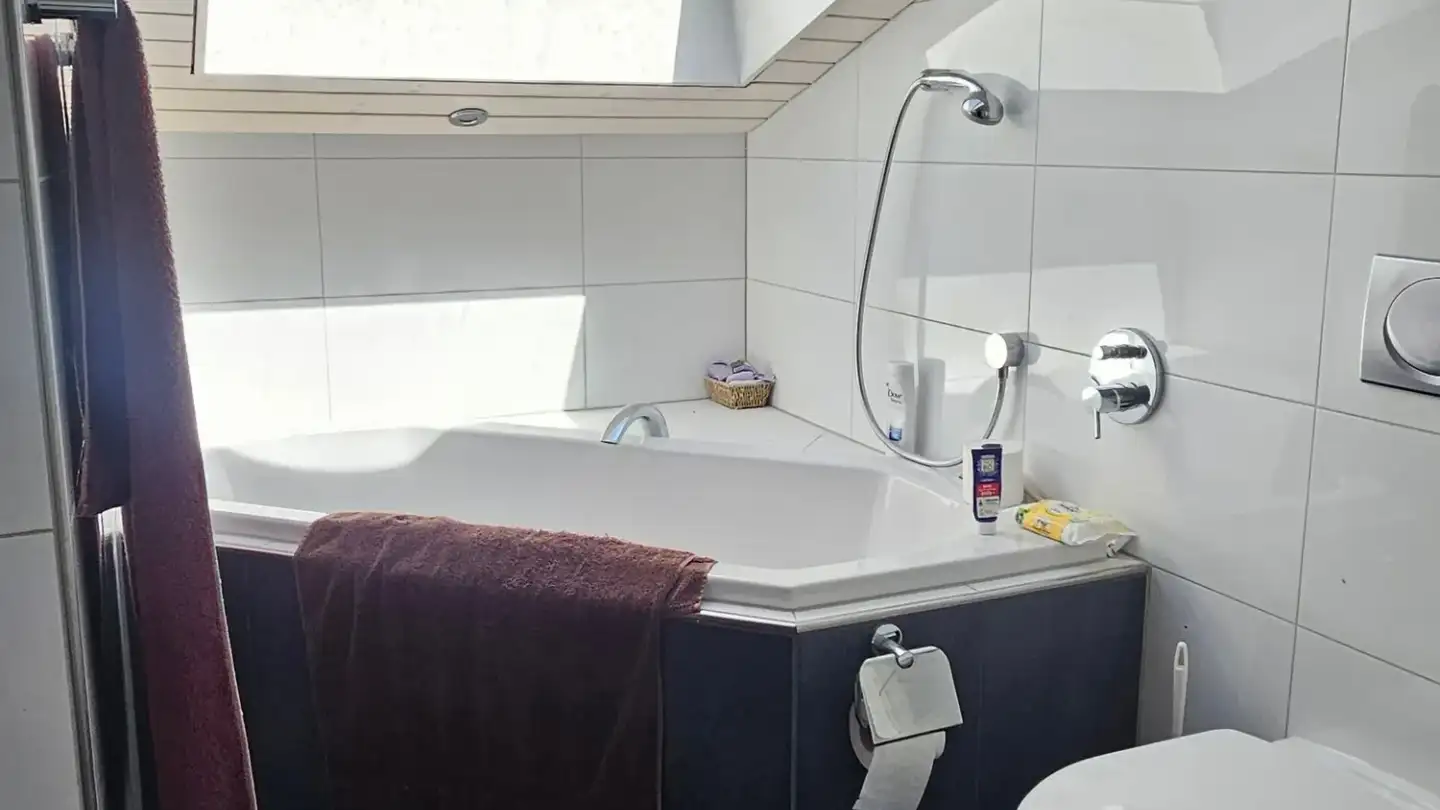 Attique à louer - Alte Lyss-Strasse 3, 3270 Aarberg - Photo 3