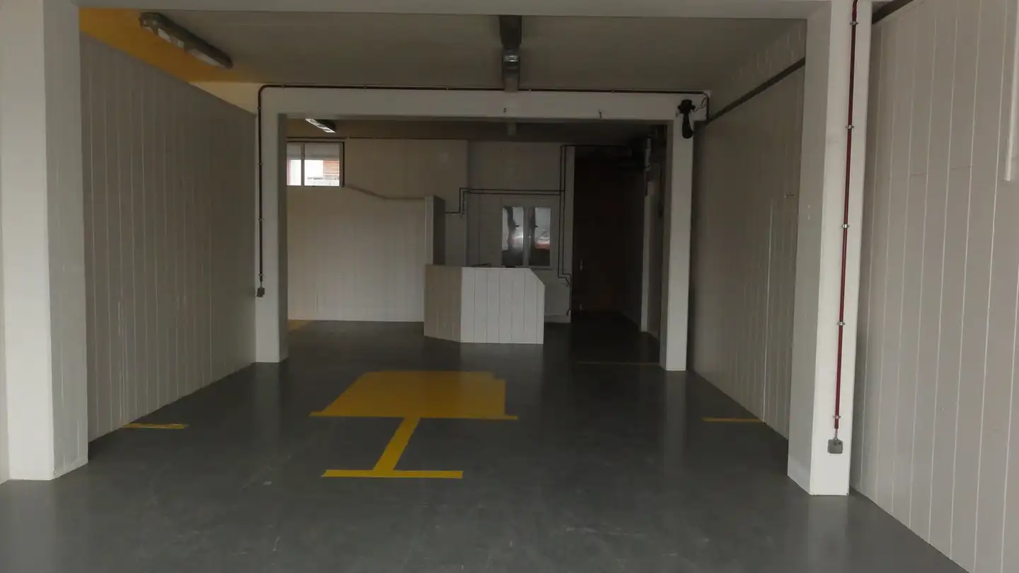 Grand magasin à louer - Sternenhofstrasse 11a, 4153 Reinach BL - Photo 3