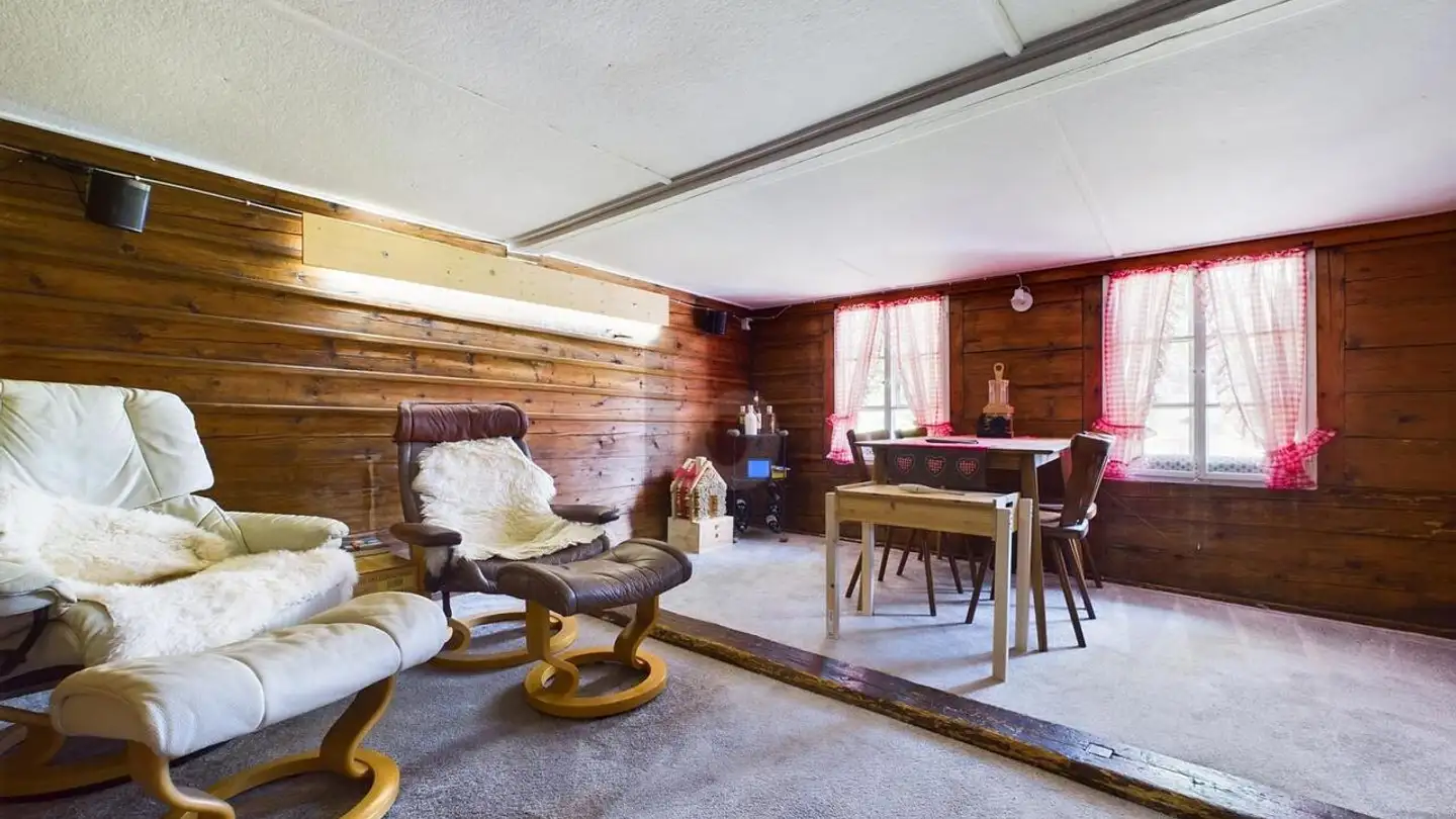 Casa singola in vendita - 3818 Grindelwald - Photo 4