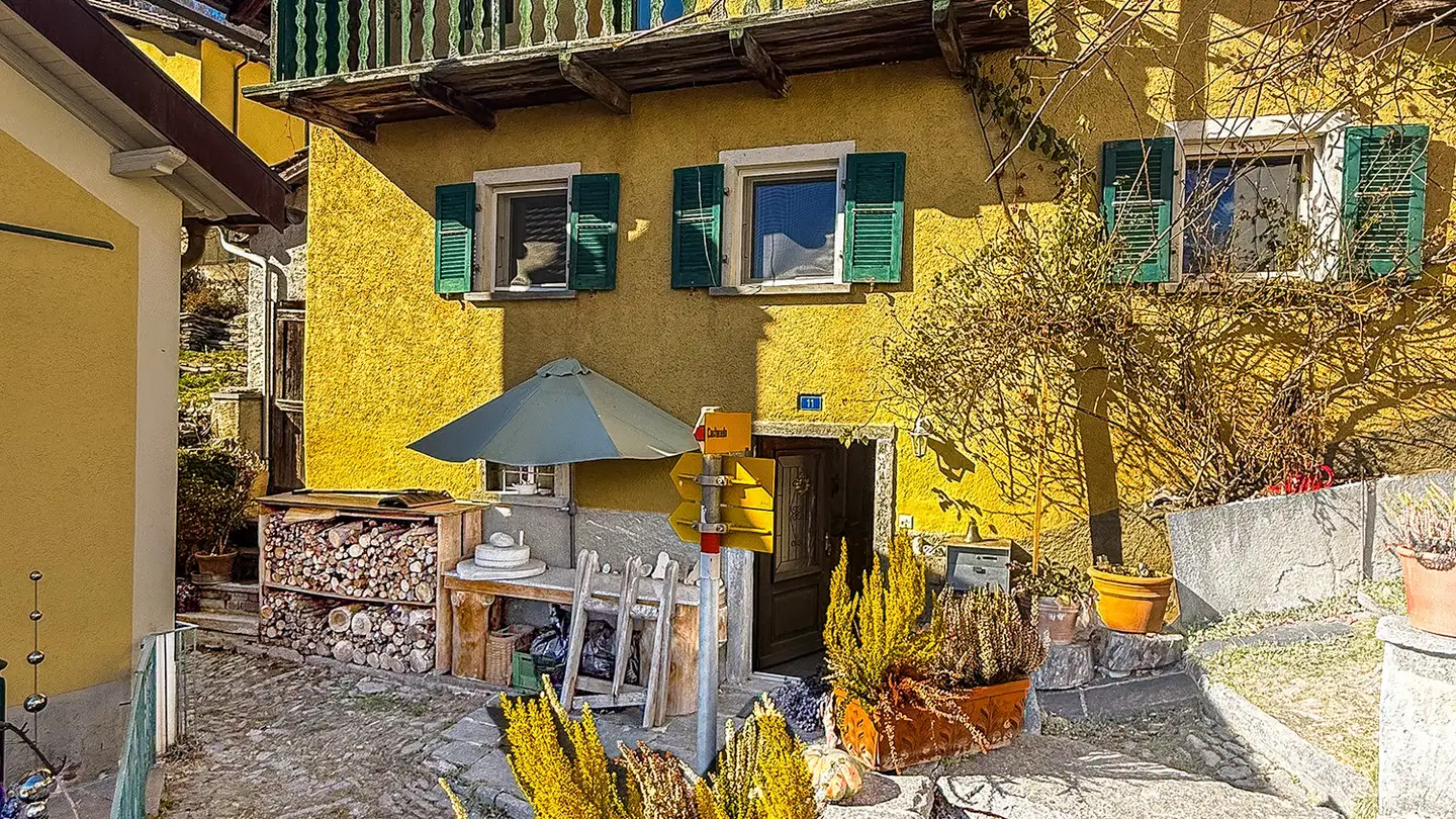 Haus kaufen - A La Scöli 11, 6541 Sta. Maria in Calanca - Foto 2