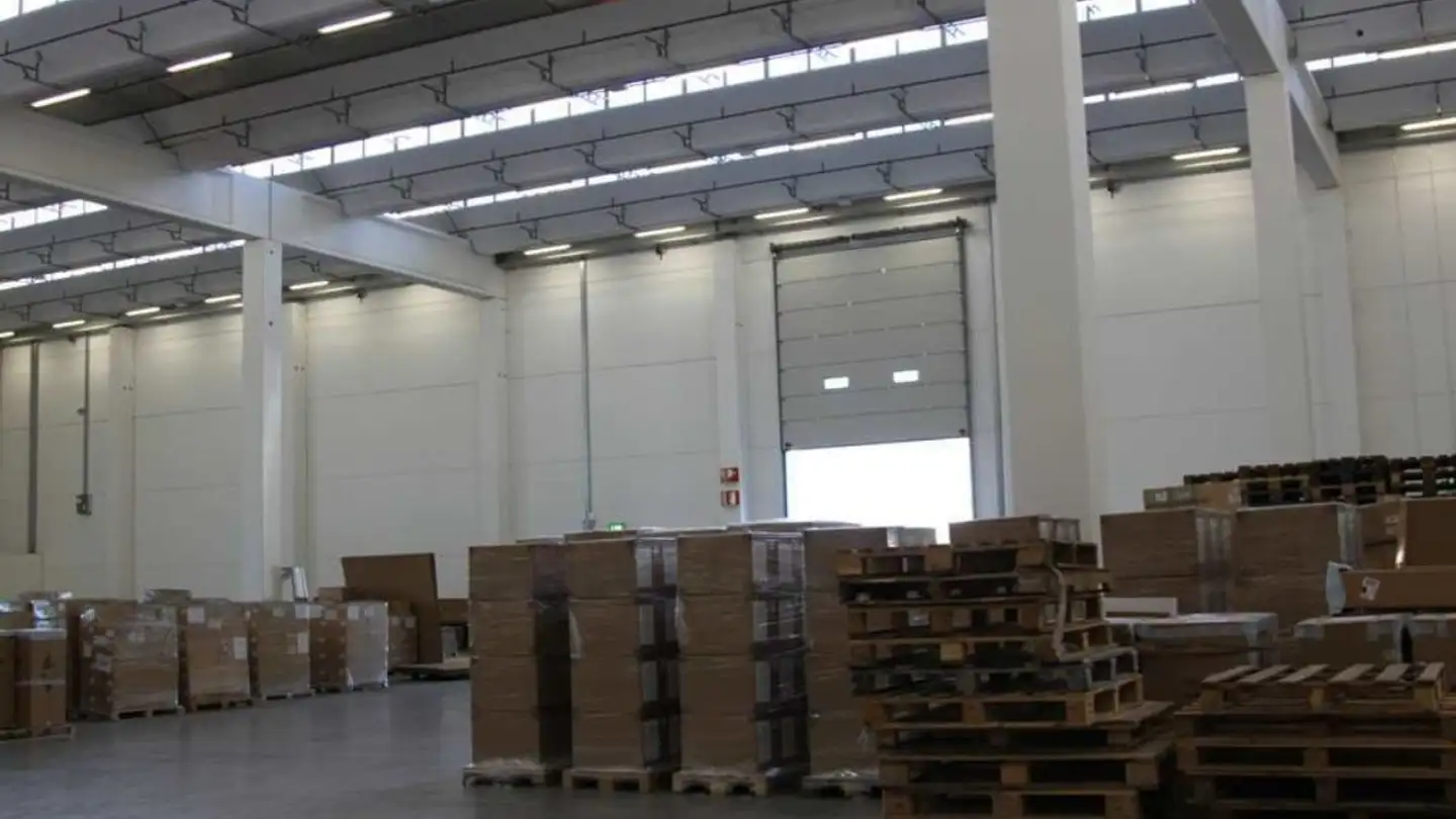 Fabbrica in affitto - 6850 Mendrisio