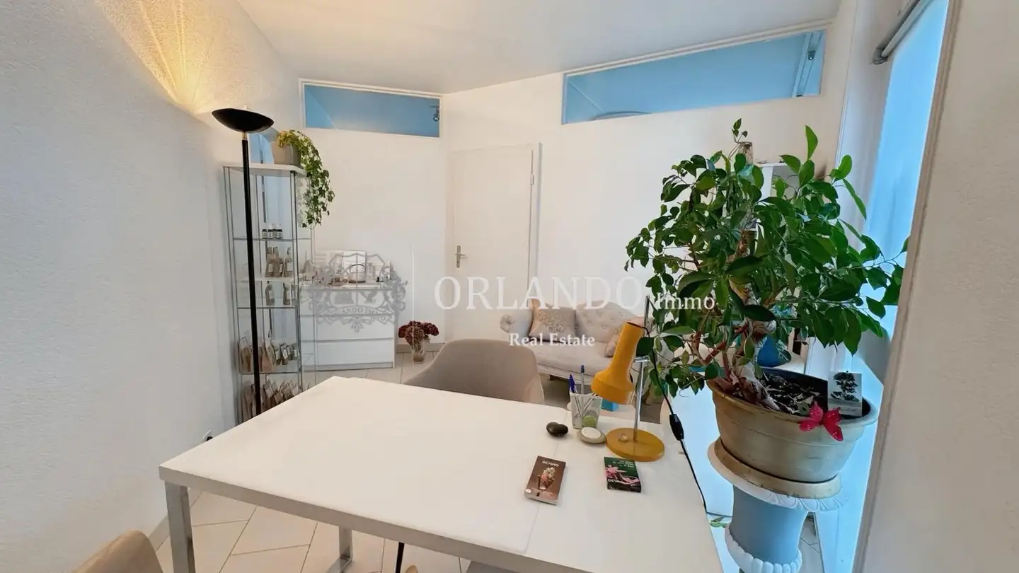 Gewerbe mieten - Chemin De La Petite-Gatillarde, 1295 Tannay