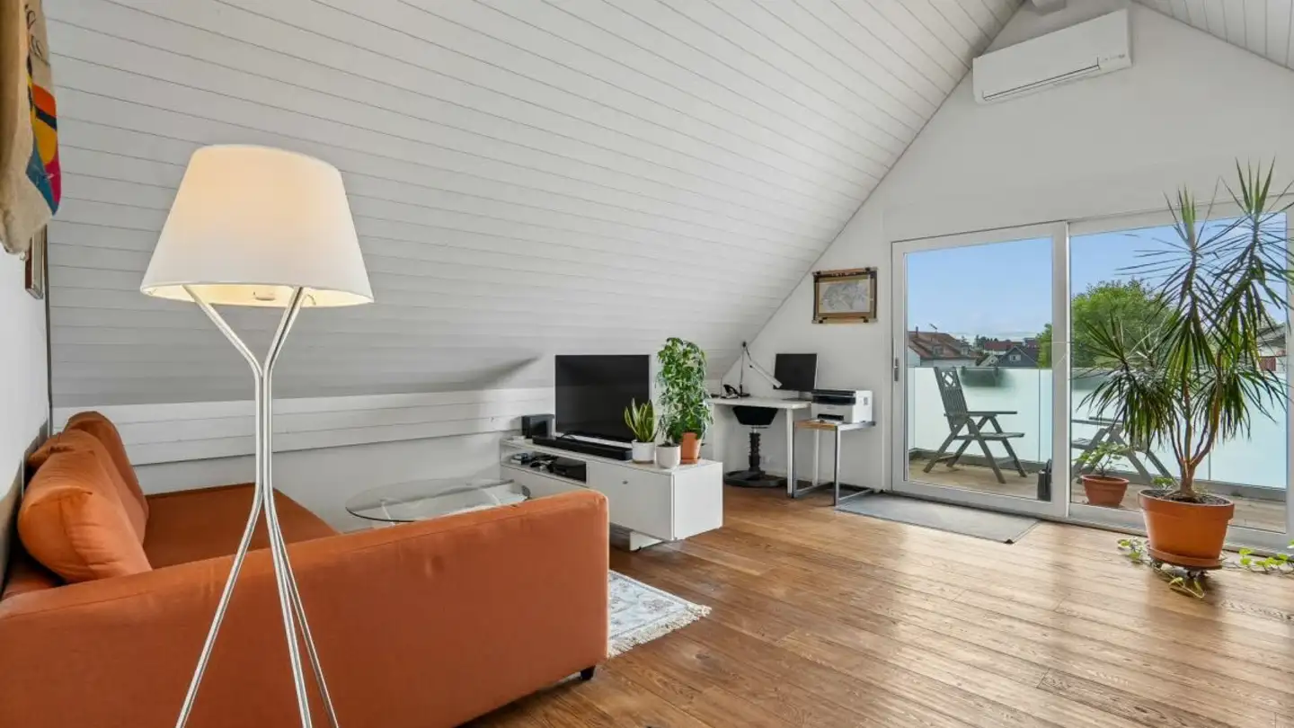 Appartamento in vendita - Untere Bergstrasse 4, 8103 Unterengstringen - Foto 2