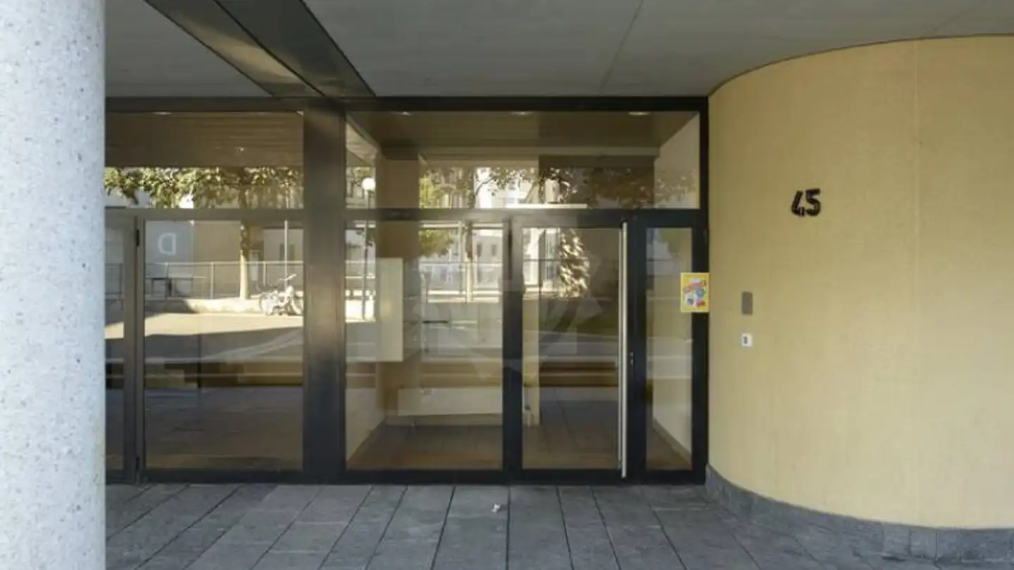 Single garage for rent - Promenade De L' Europe 39, 1203 Genève - Photo 4