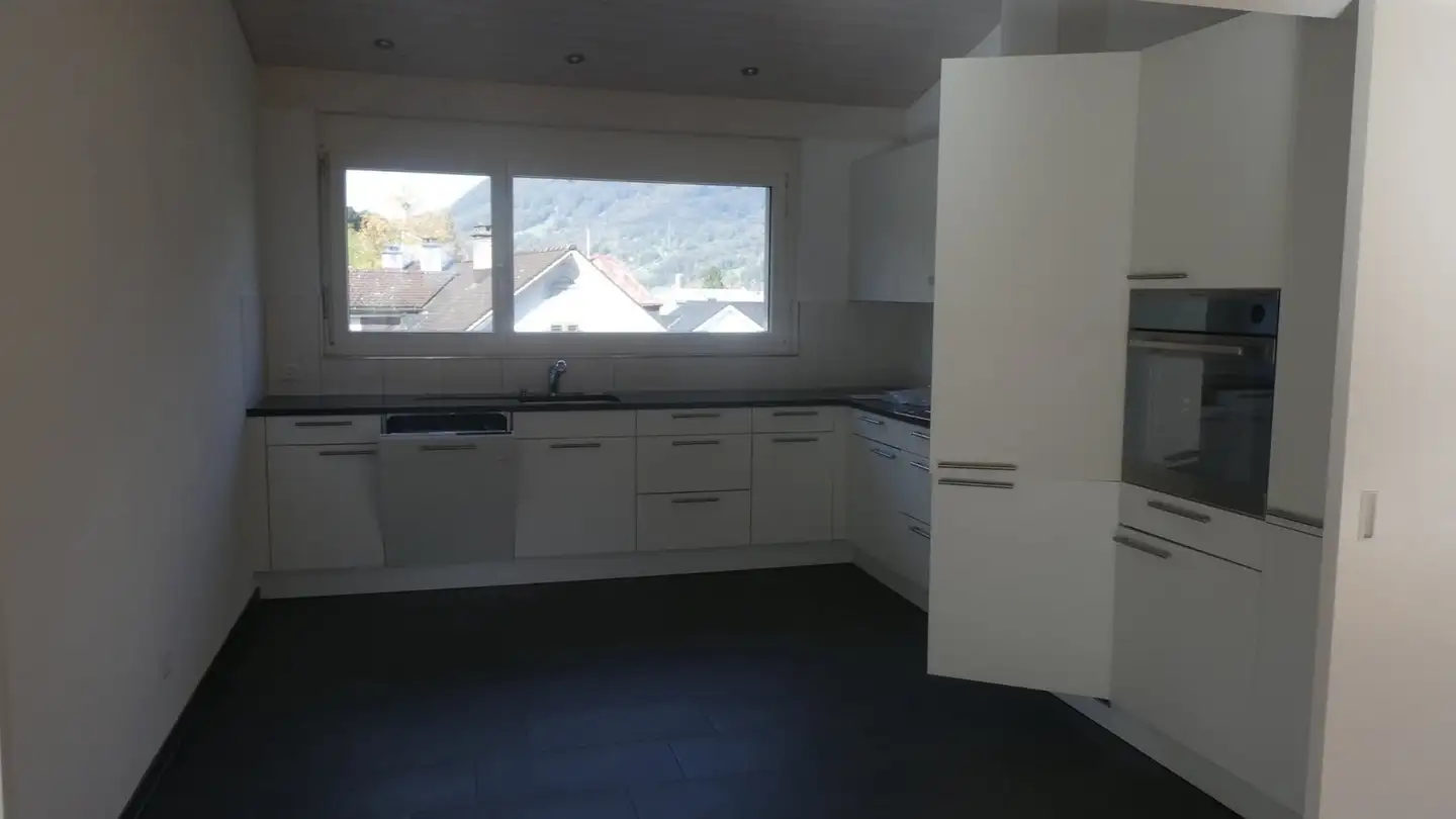 Apartment for rent - Landstrasse 16, 8868 Oberurnen - Photo 2