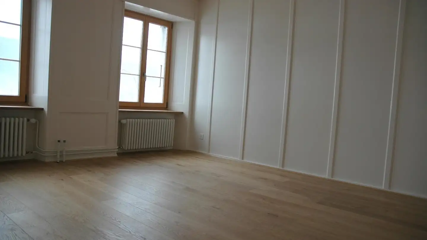 Wohnung mieten - Quartier Du Milieu 60, 2127 Les Bayards - Foto 3