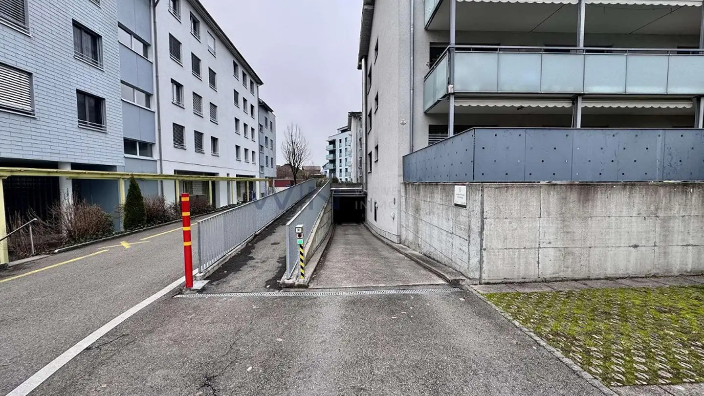 Garage for sale - 6033 Buchrain