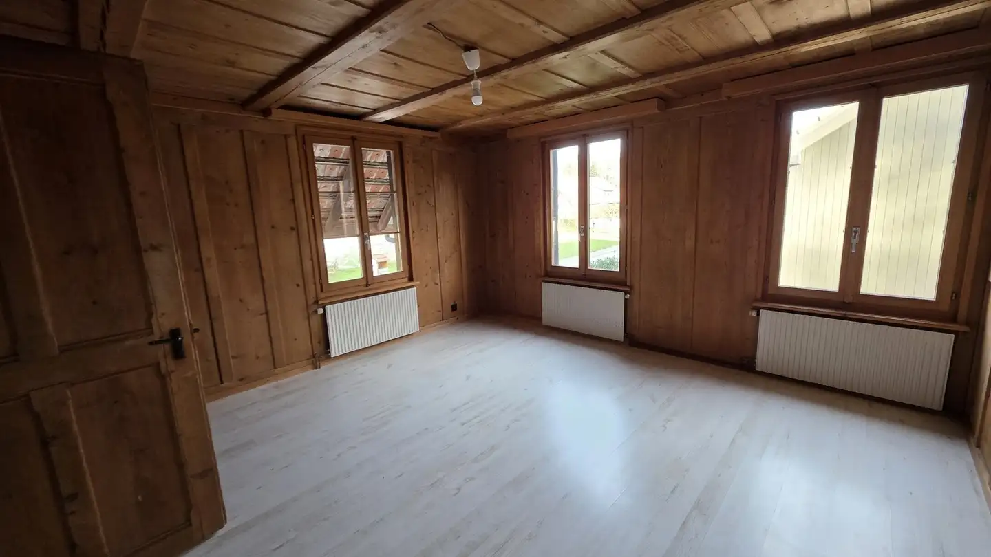 Attique à louer - Insstrasse 16, 3236 Gampelen