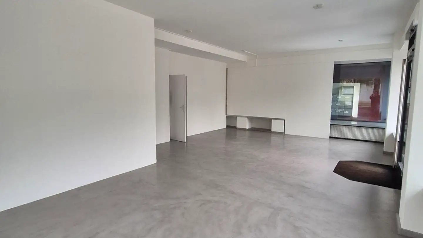 Geschäft mieten - Rue Des Bâts 12, 2800 Delémont