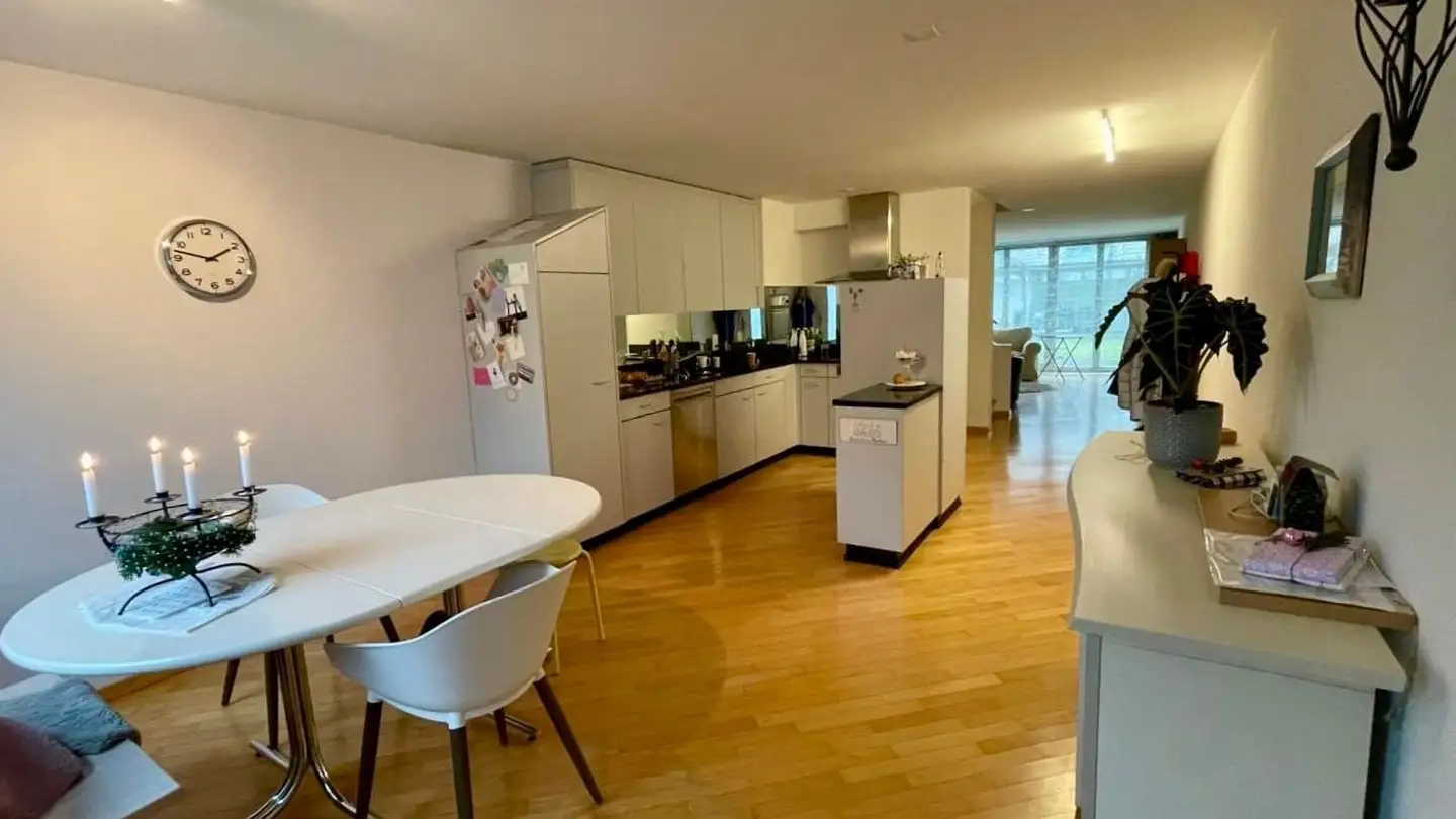 Single room for rent - 8117 Fällanden