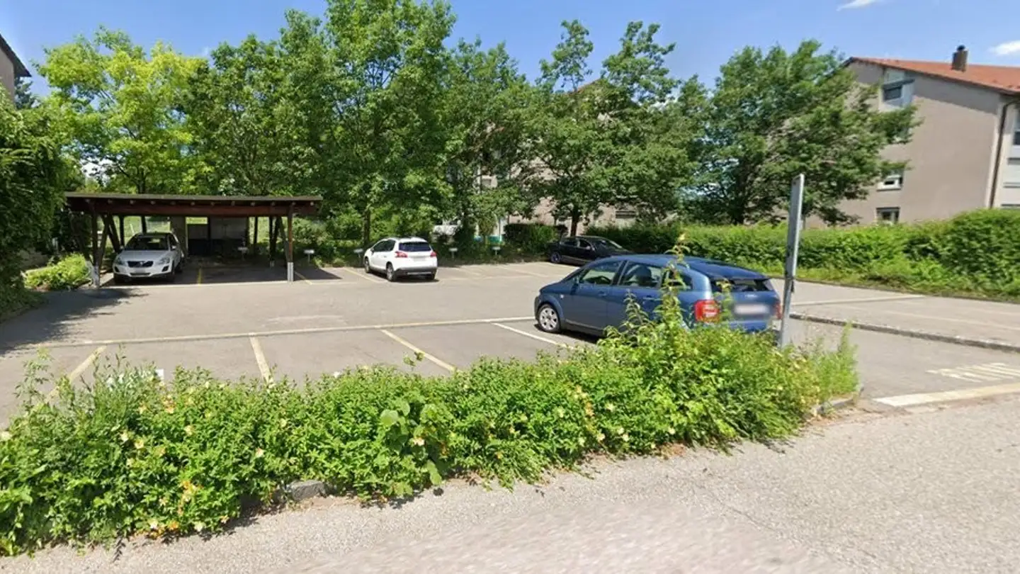 Outdoor parking space for rent - Im Roggenacher 14, 8306 Brüttisellen
