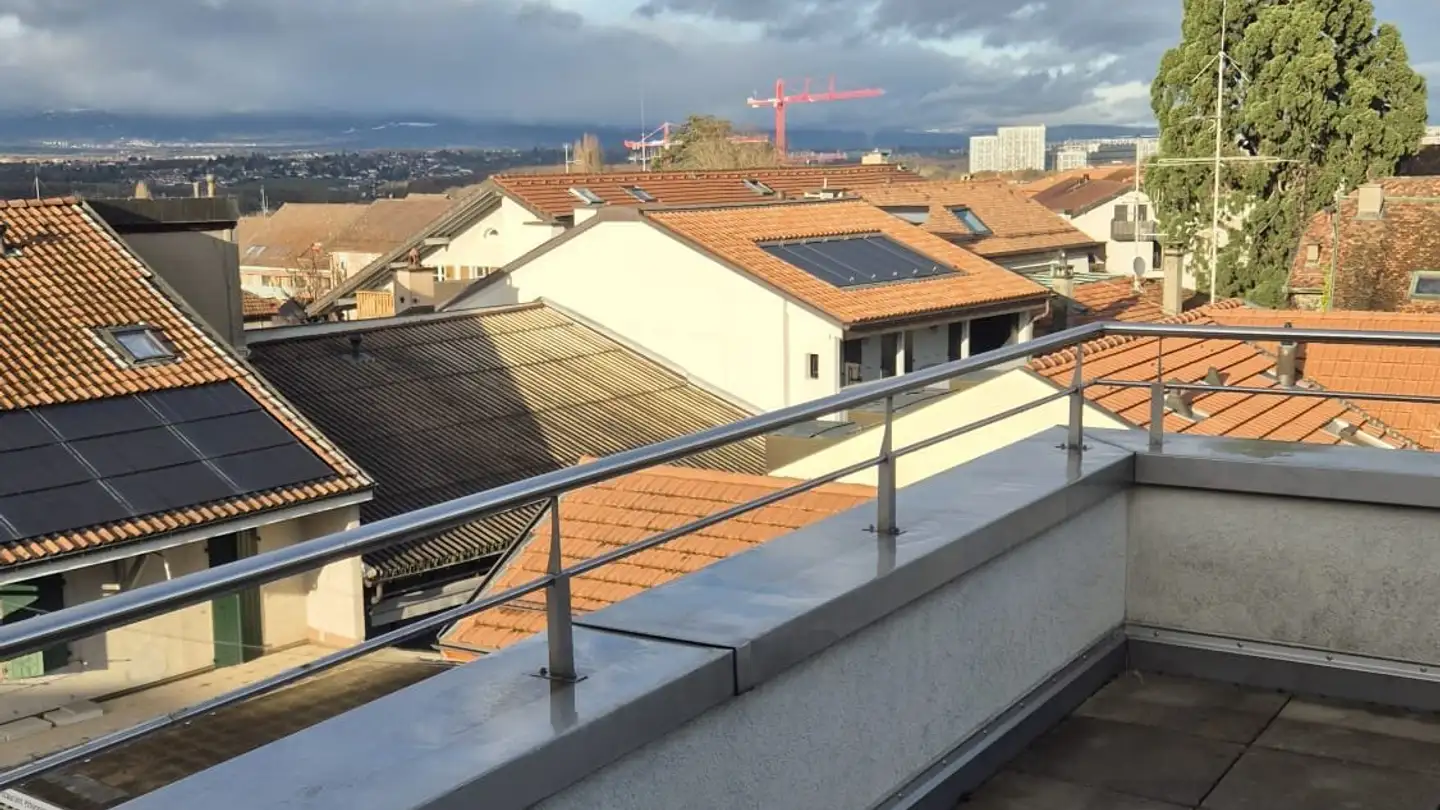 Apartment for rent - 1233 Bernex