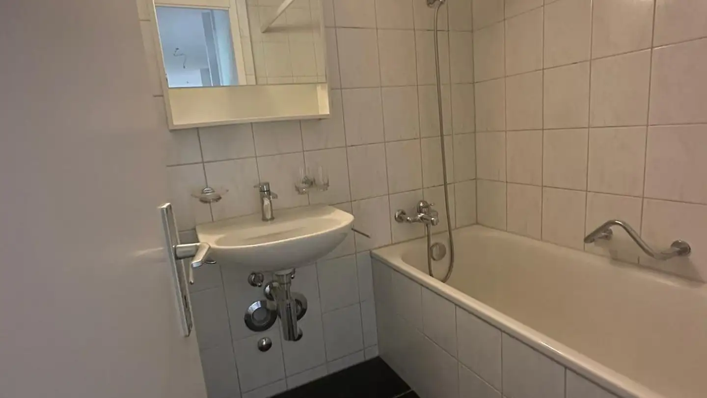 Appartamento in affitto - Chemin De La Pierre-Grise / Grausteinweg 37, 2502 Biel/Bienne - Foto 4