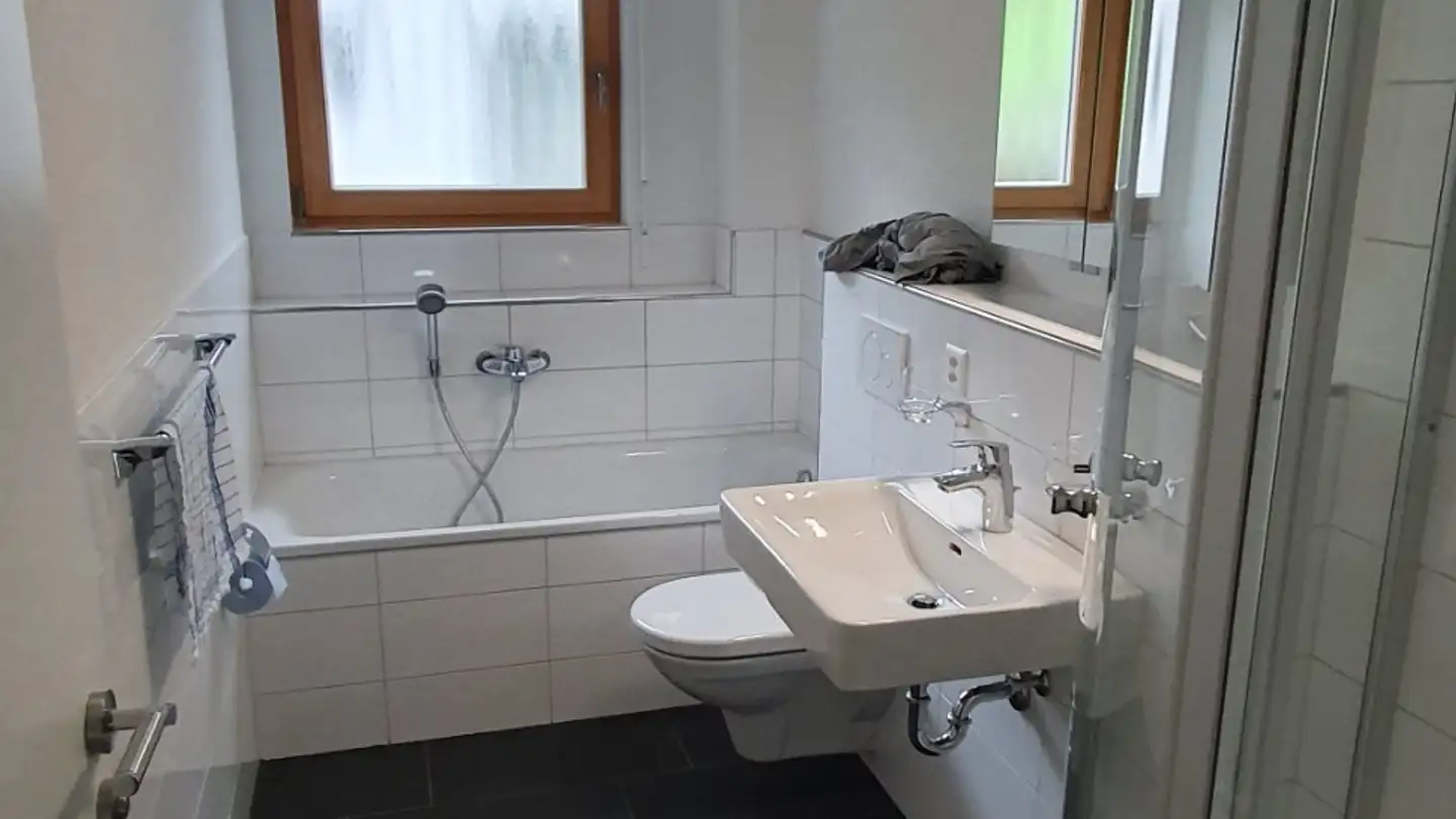 Apartment for rent - Obere Rüschstrasse 3, 8890 Flums - Photo 4