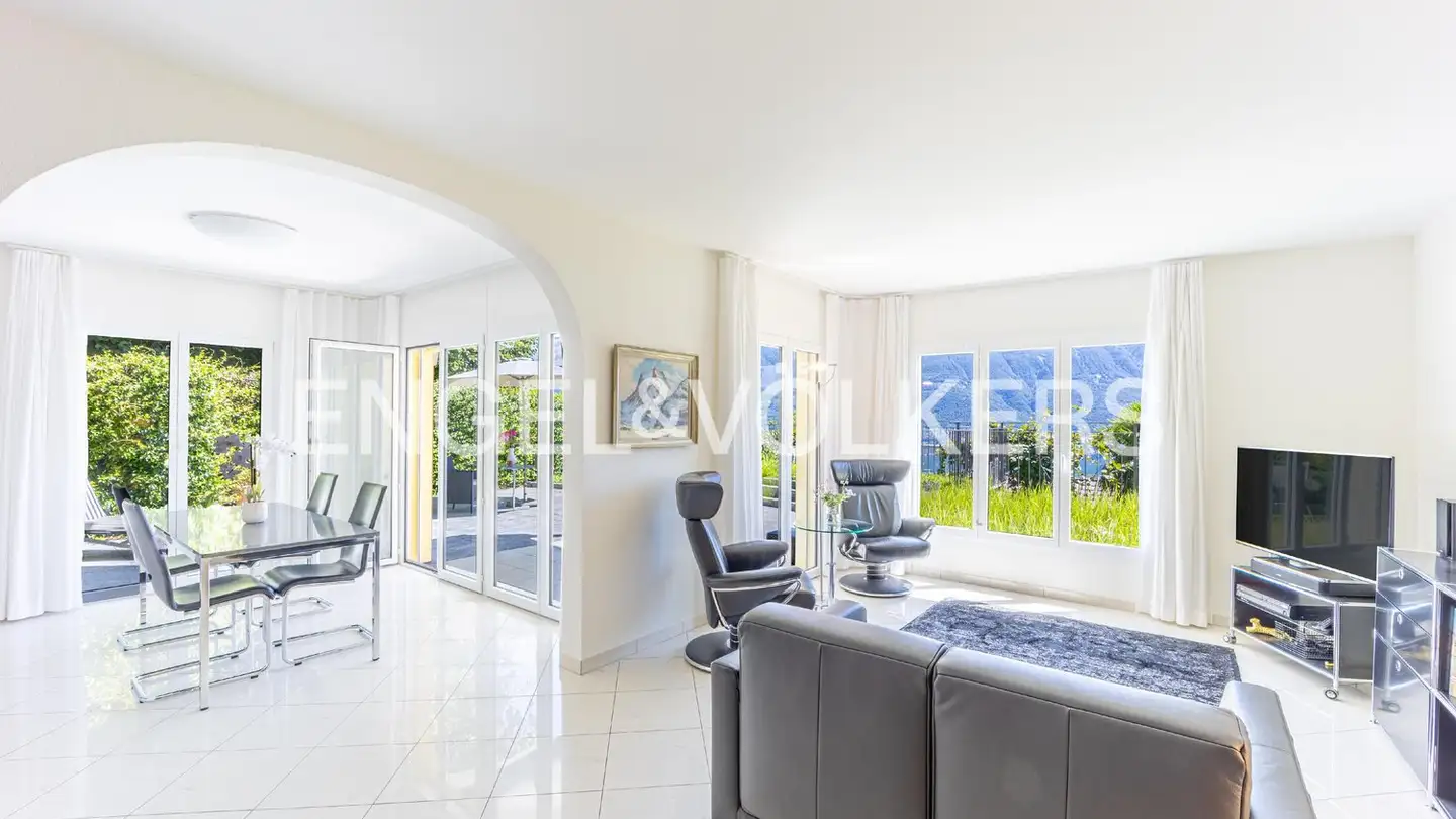 Semi-detached house for sale - 6605 Locarno - Photo 3