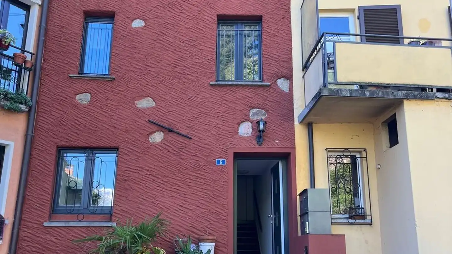 Wohnung kaufen - Piazza Castello, 6988 Ponte Tresa - Foto 2