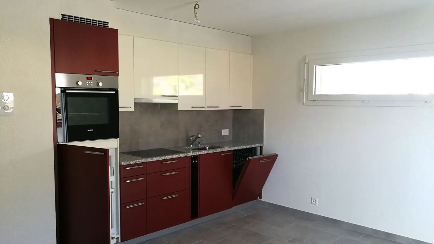 Apartment for rent - Chemin Pré-Fleuri, 1926 Fully