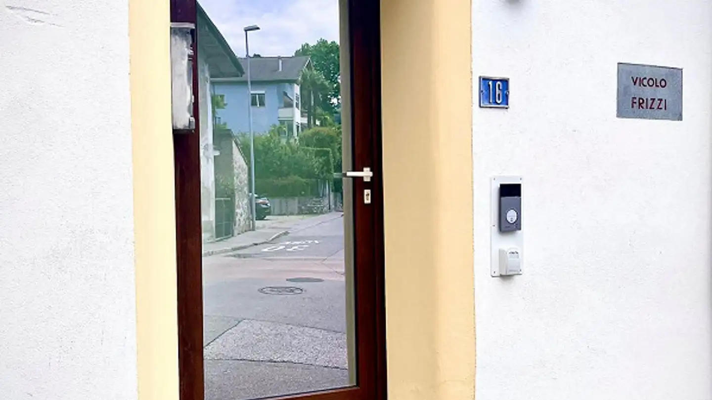 Einfamilienhaus kaufen - 6648 Minusio - Foto 2