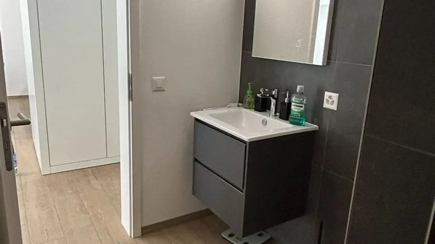 Appartement à louer - Route De Pro Bovey 8b, 1907 Saxon - Photo 4