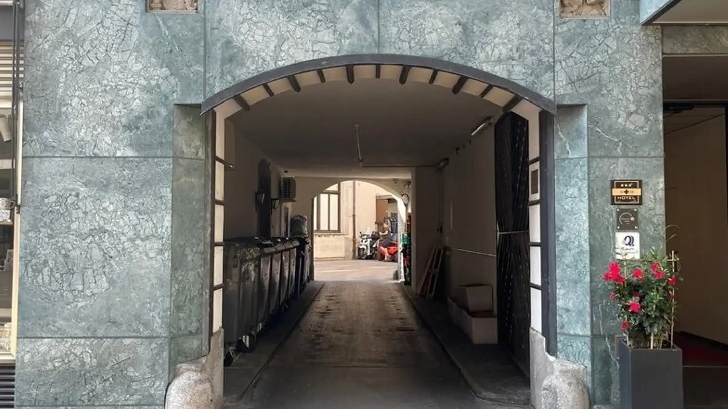 Parkplatz im Freien mieten - Löwenstrasse 32, 8001 Zürich - Foto 3