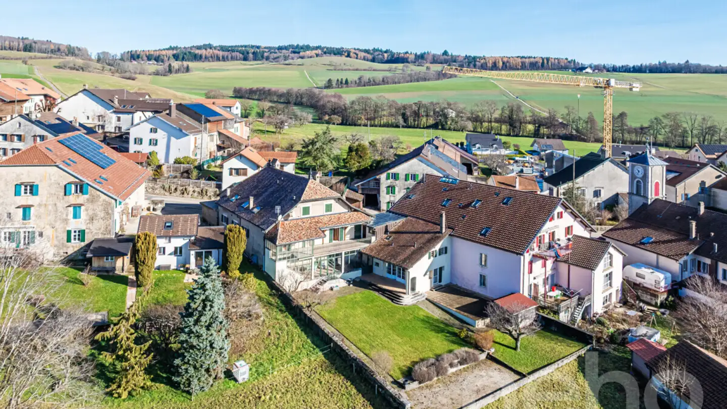 Single house for sale - 1268 Burtigny