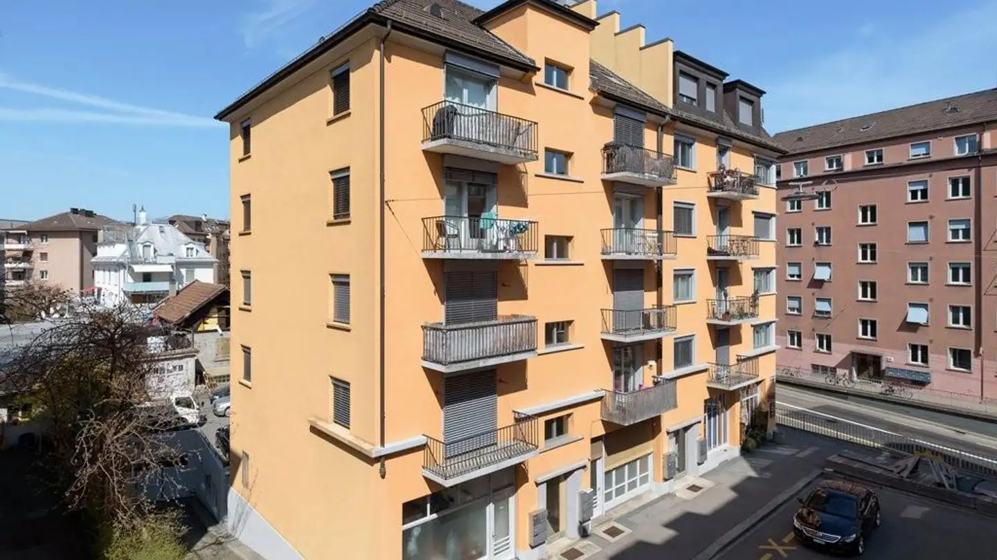 Underground parking space for rent - Eibenstrasse 4, 8045 Zürich